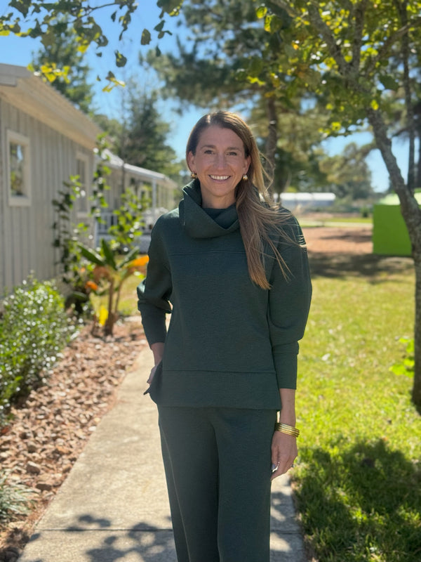 VICTORIA SOFT KNIT PULL ON STRAIGT LEG PANT