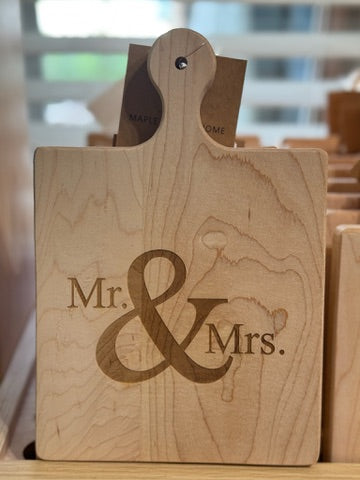 Maple Artisan Board - Mr. & Mrs.