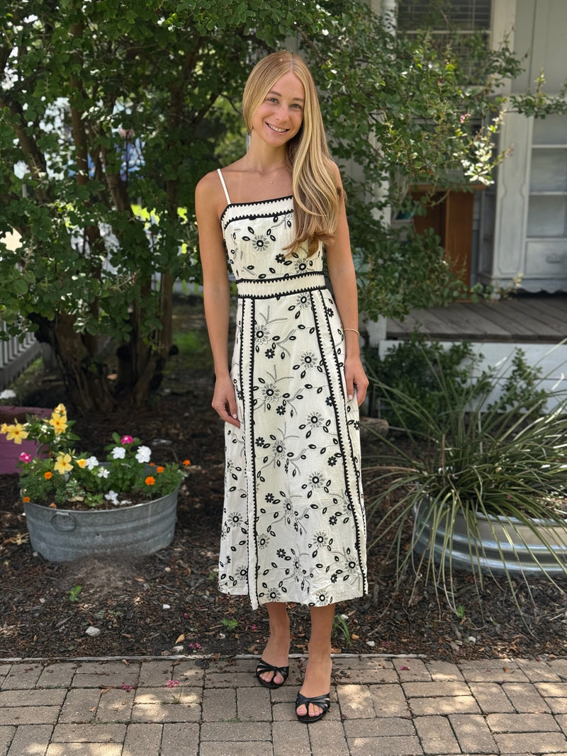 Isabelle Embroidered Midi Dress S