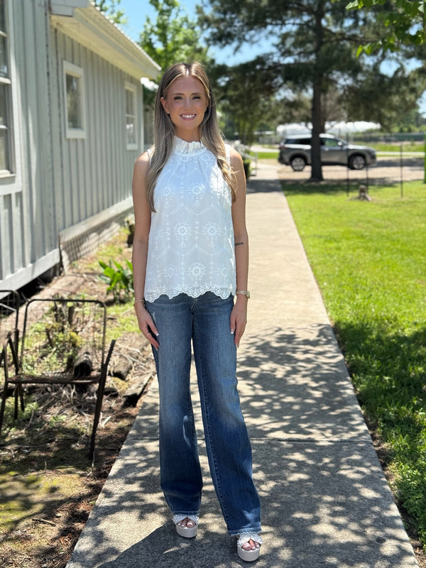 High Waisted 90's Straight Leg