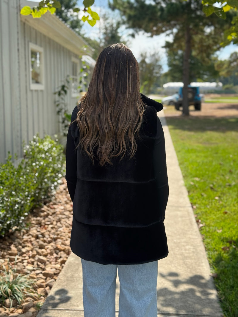 FUR VEST REVERSIBLE - BLACK