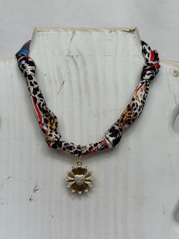 Scarf Necklace - Sunny Heart