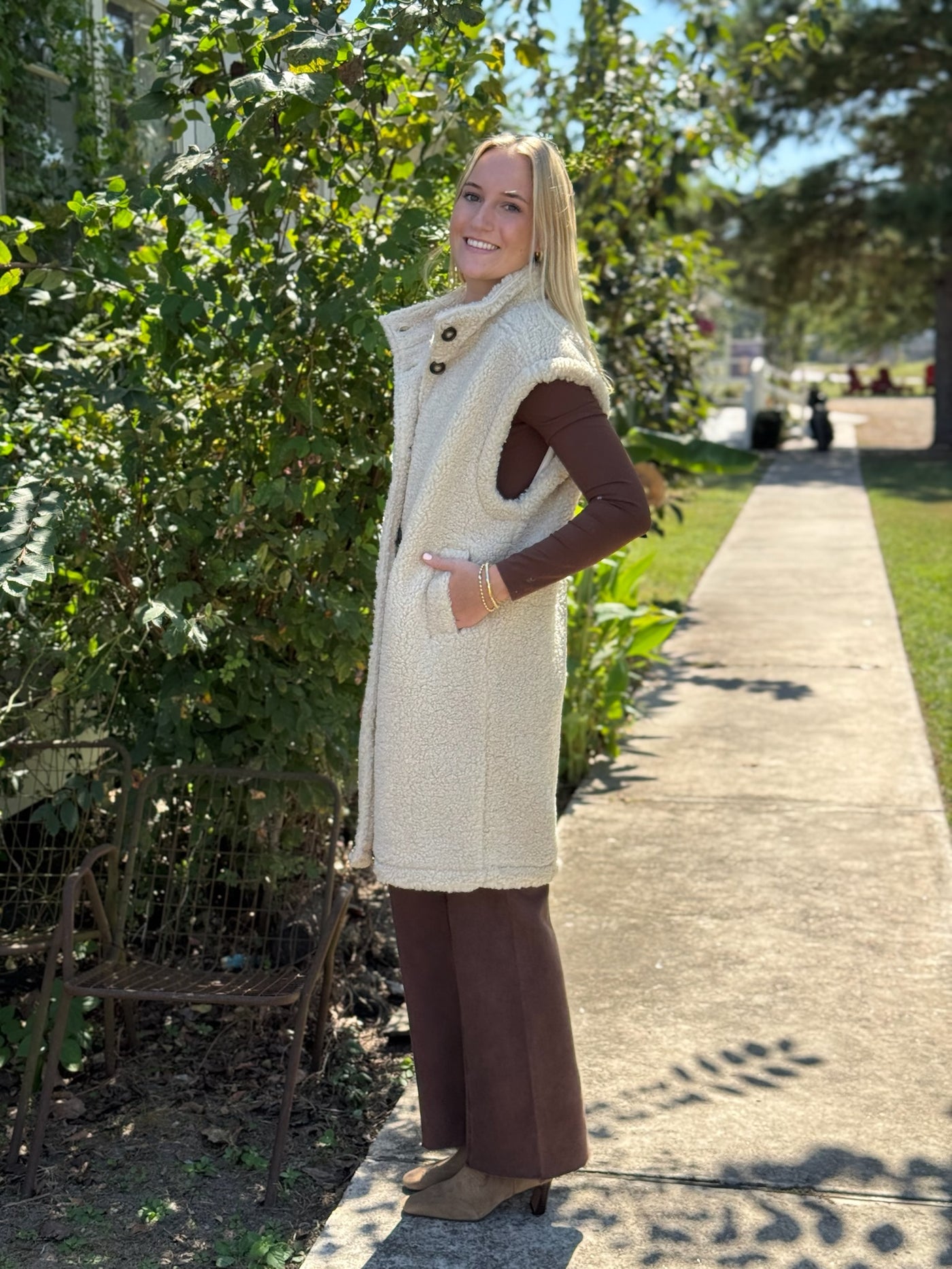 Benit Vest – Cactus Flower