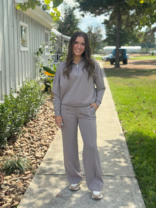 SEANNI SOFT KNIT LONG SLEEVE HALF ZIP PULLOVER