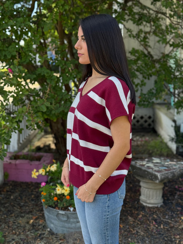 Hannah Sweater - Maroon/White
