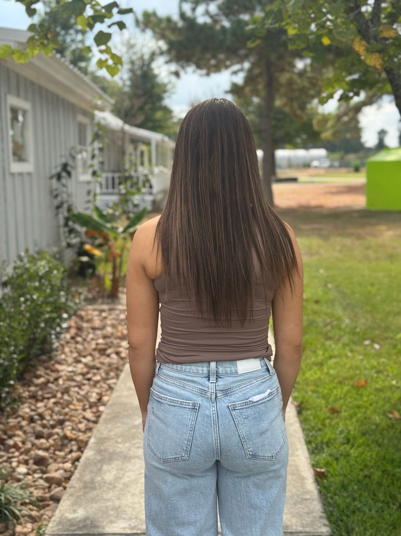 MIKA SLEEVELESS MOCK NECK TOP