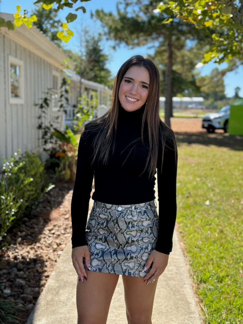 Roxy Mid-Rise Mini Skirt