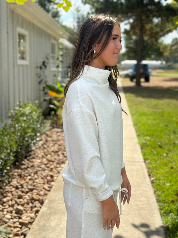 MORINA SOFT KNIT LONG SLEEVE FUNNEL NECK