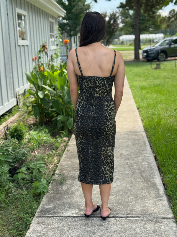 Giselle Dress - Hot Spots