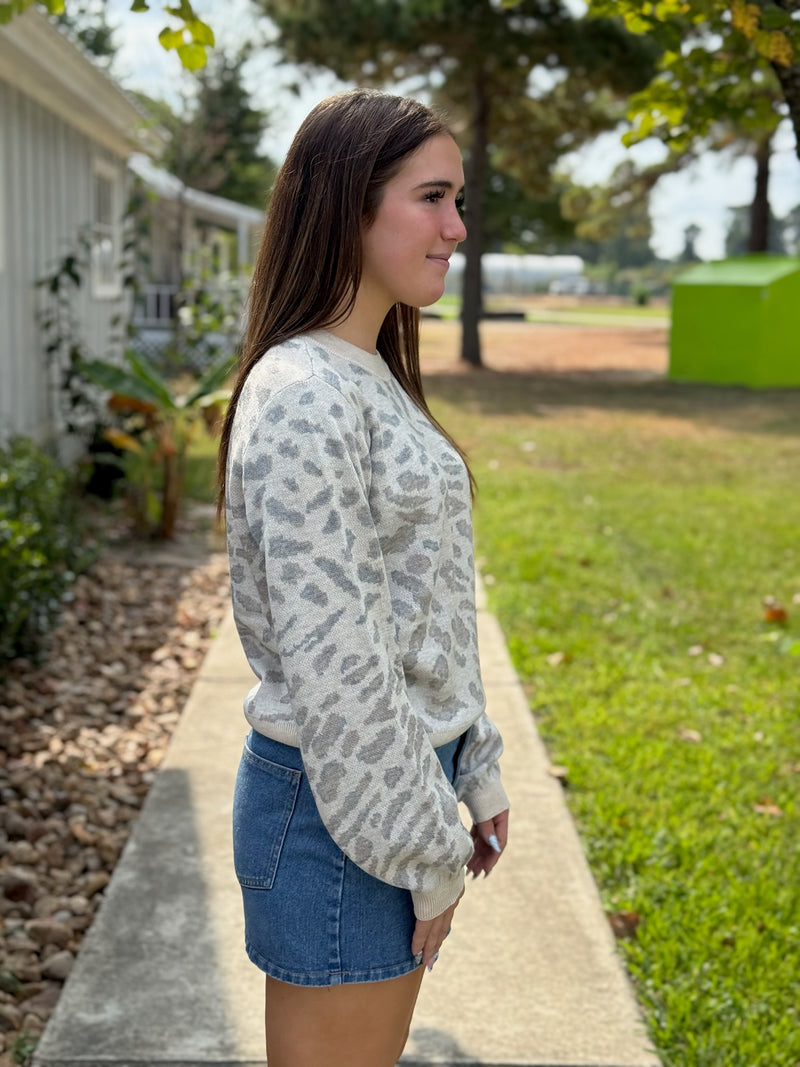 MAISIE FINE GAUGE ANIMAL CREWNECK