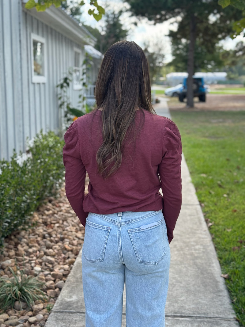 JULES TOP WITH PLEATED SHOULDER SLEEVE