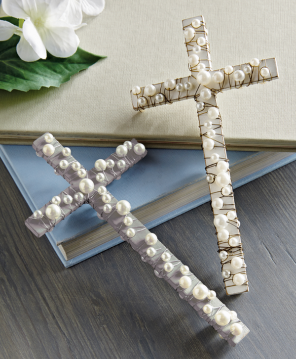 Gray-Wash Wood & Wire Pearl Cross