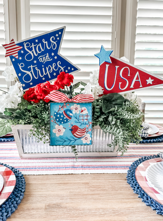 USA & Stars Stripes Pennants, Set of 2