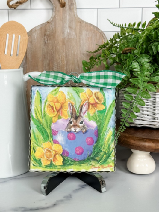 Mini Hamilton Bunny In Daffodils