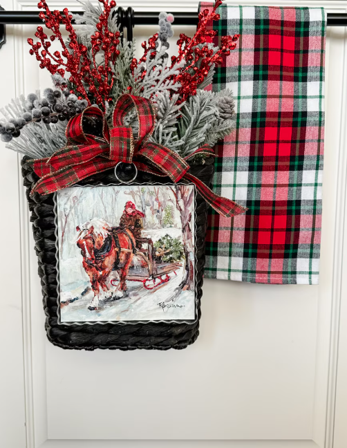 Mini Rozie’s Bringing Home the Tree