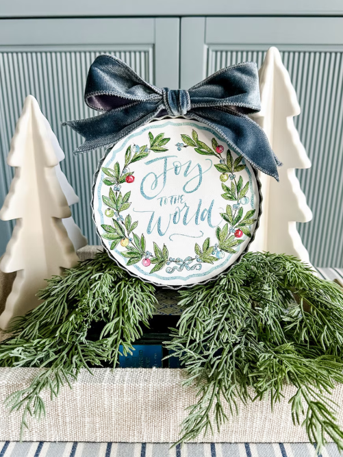 Mini Beck’s Round Joy To The World