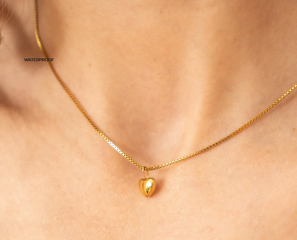 Waterproof Dainty Gold Heart Necklace