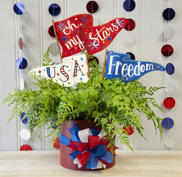 “Freedom & USA” Pennant Flags, Set of 2