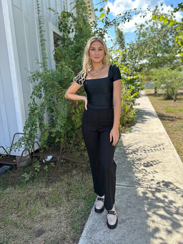 Stacy Square Neck Short Sleeve Top in Onyx