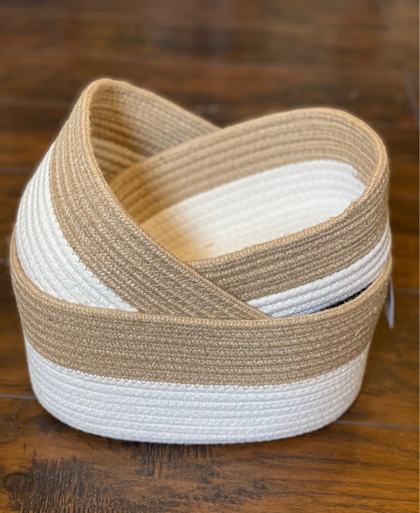 Rectangular Natural Cotton Rope Baskets with White Bottoms
Grad Sizes