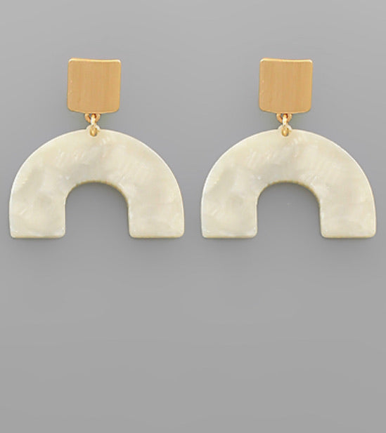 Acrylic Arch Earrings Ivory